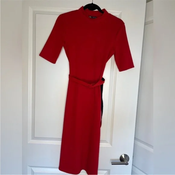 ZARA Chic Red Midi Dress - Picture 4 of 8